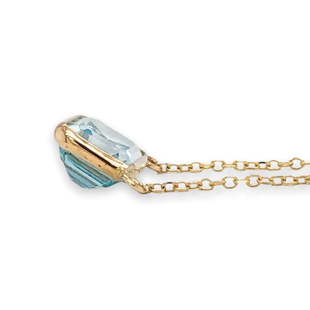 14K Y Gold 8X6mm Blue Topaz Pendant