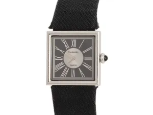 Chanel Platinum Matelass Watch 19mm