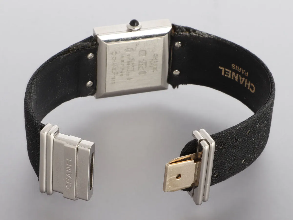 Chanel Platinum Matelass Watch 19mm