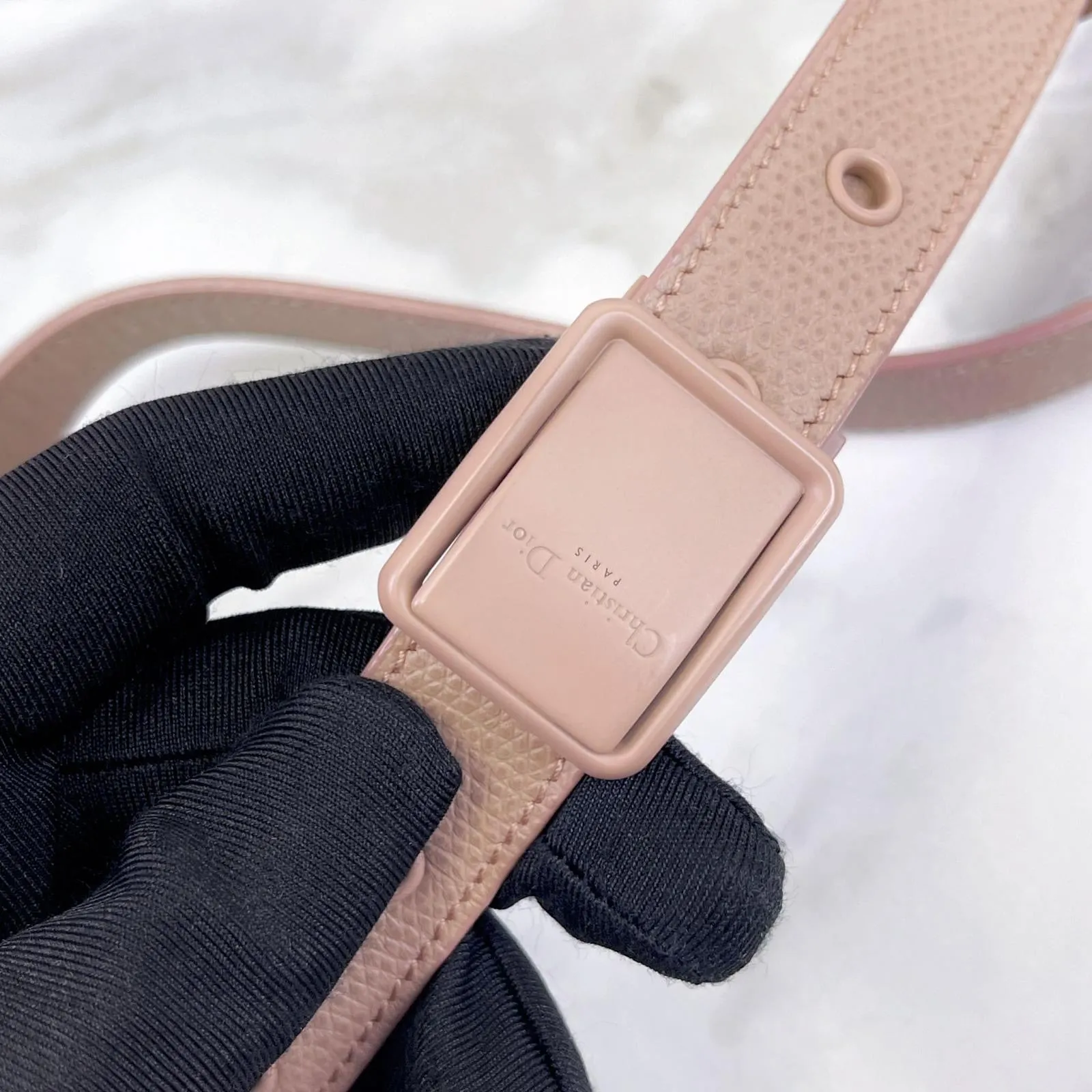 Christian Dior Montaigne 30