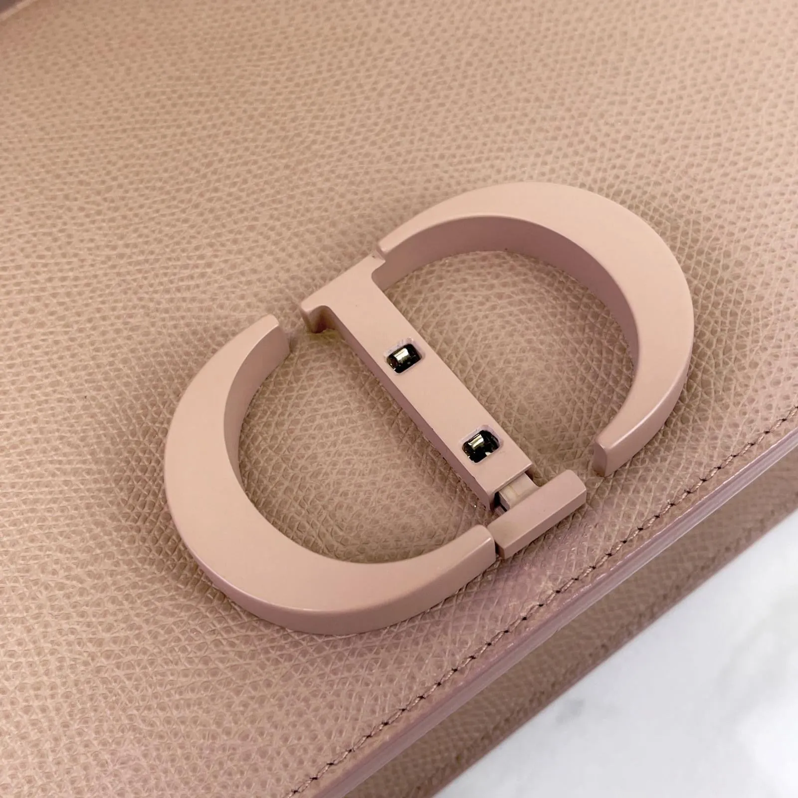Christian Dior Montaigne 30
