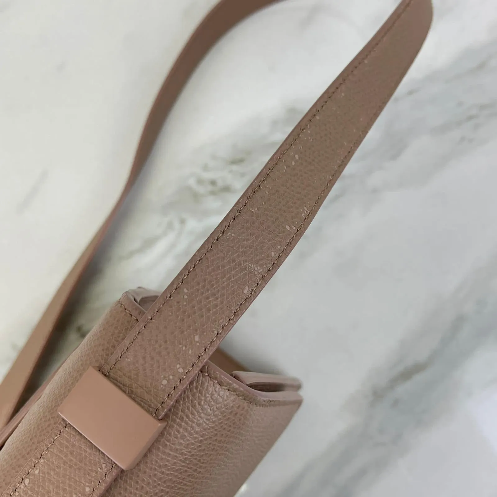 Christian Dior Montaigne 30