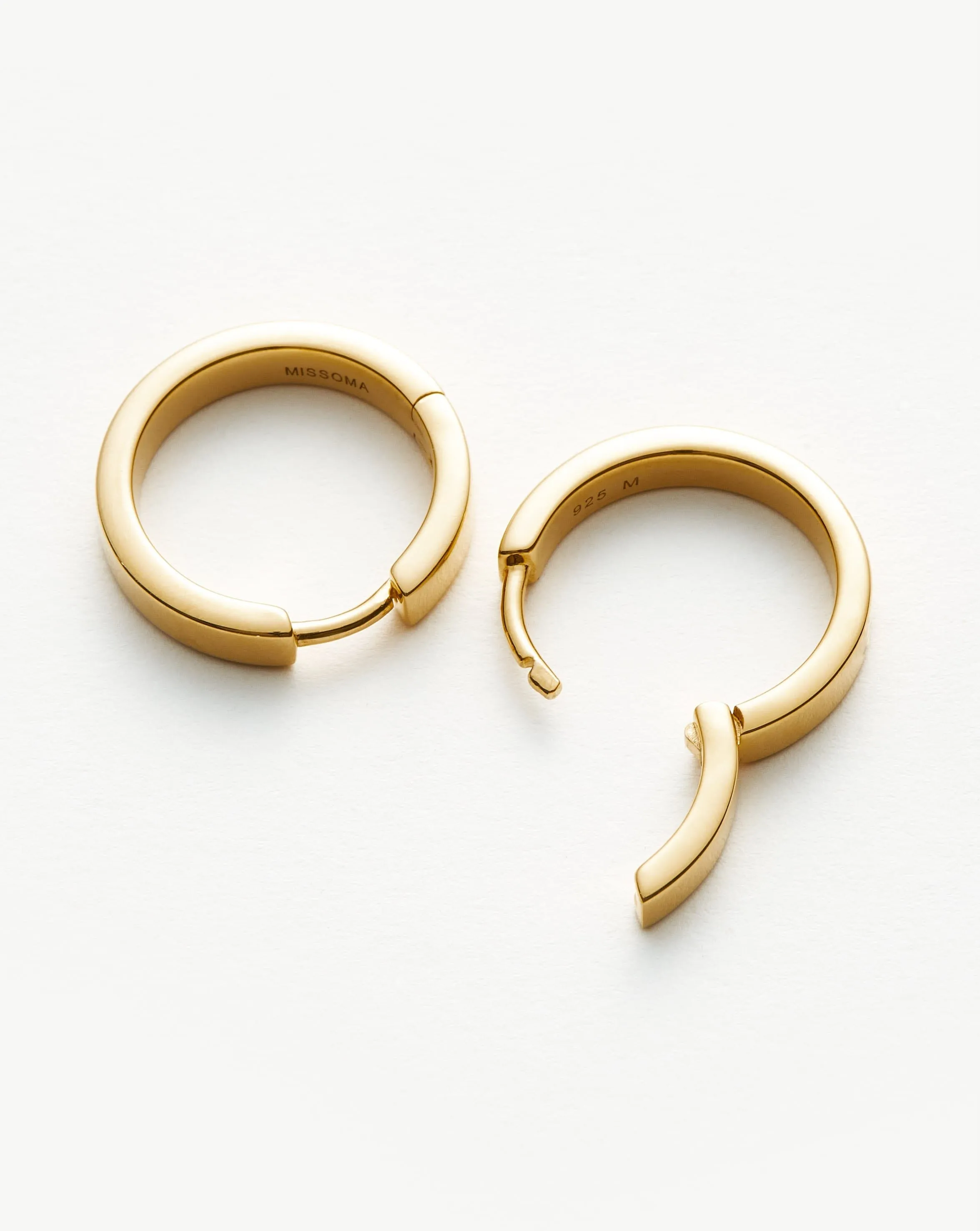 Classic Flat Small Hoop Earrings | 18k Gold Vermeil