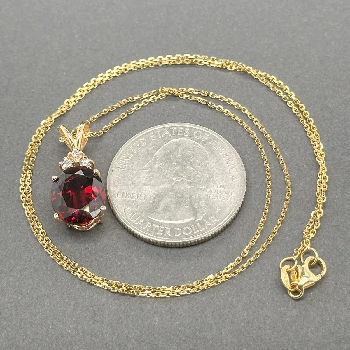 Estate 10K Y Gold 4.33ct Garnet & 0.06ctw H/I1 Diamond Pendant