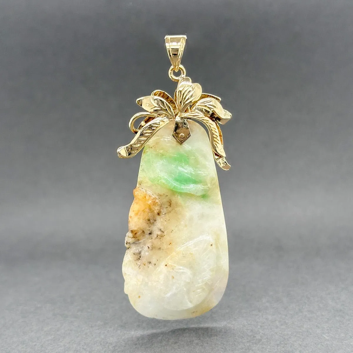 Estate 13K Y Gold 26.68ct Carved Bird Jadeite Pendant