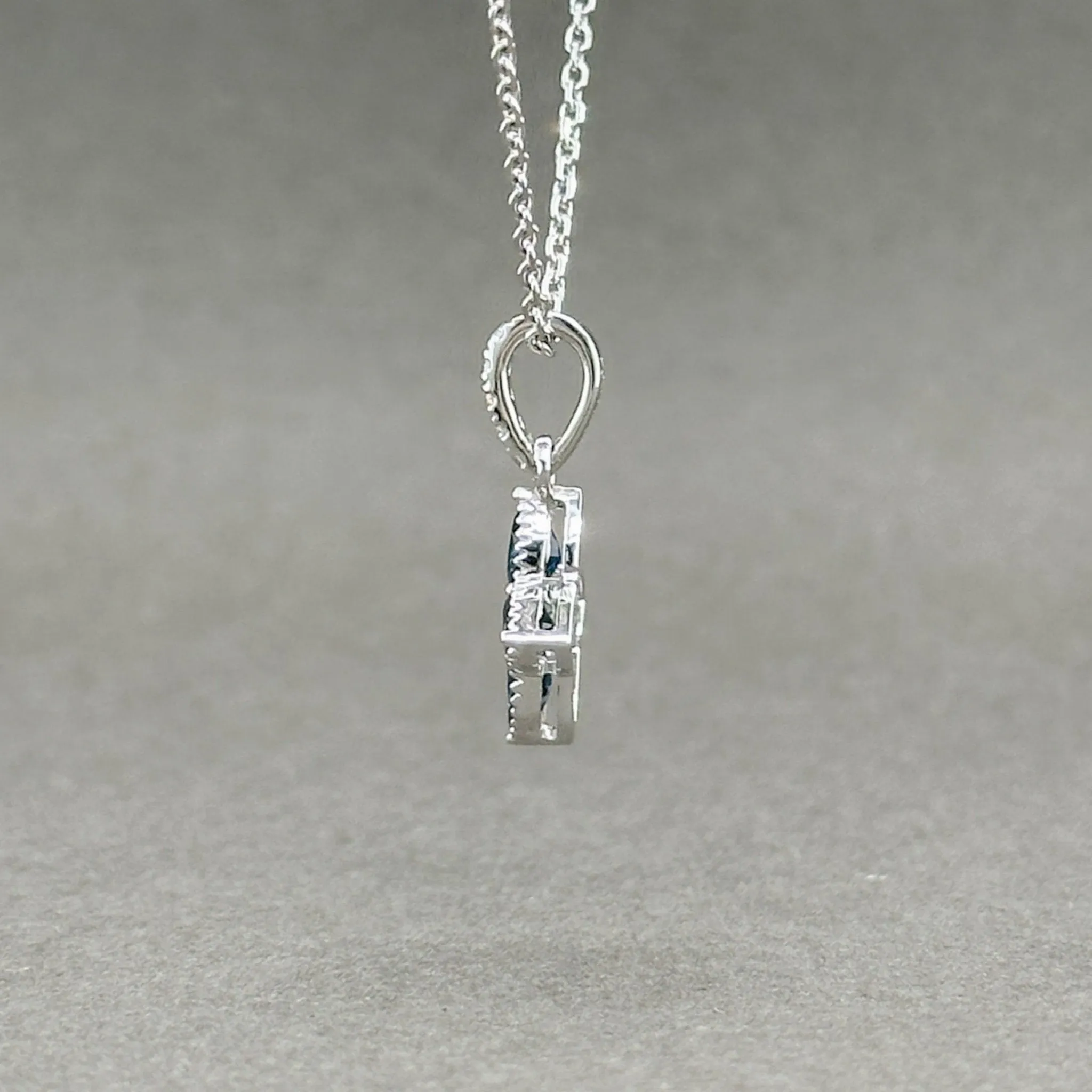Estate 14K W Gold 0.04ctw G/SI1 Diamond and 0.71ctw Sapphire Pendant