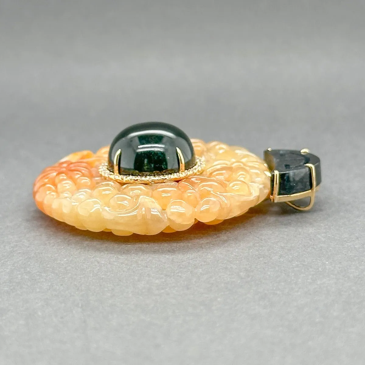 Estate 18K Y Gold 52.12ctw Jadeite & 0.15ctw G-H/VS2-SI1 Diamond Pendant