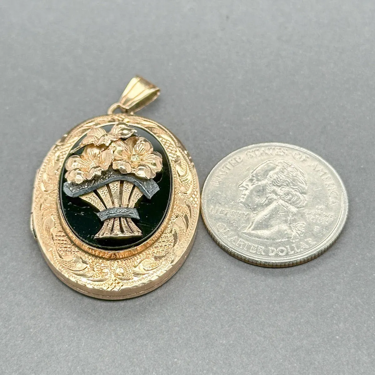 Estate Victorian 14K Y Gold 8.26ct Onyx Locket Pendant