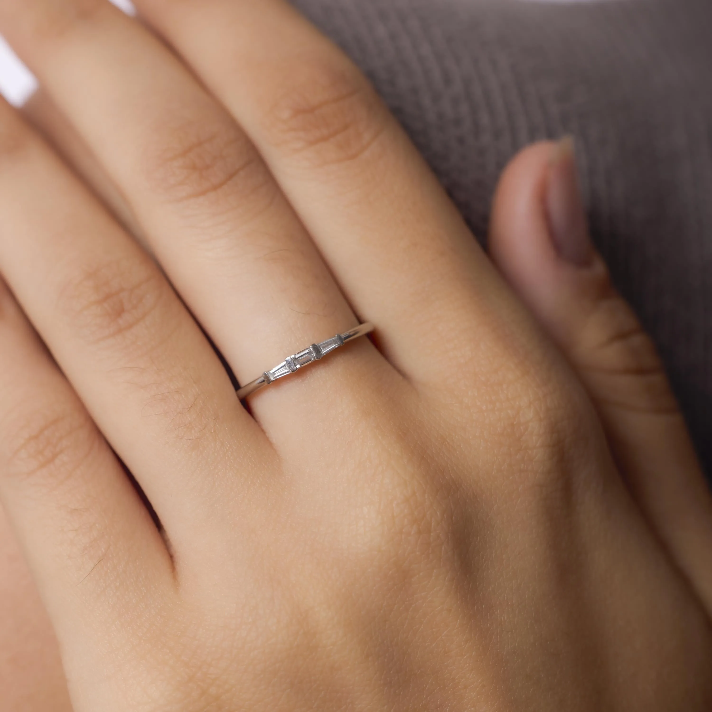 Mid Century baguette diamond platinum wedding band